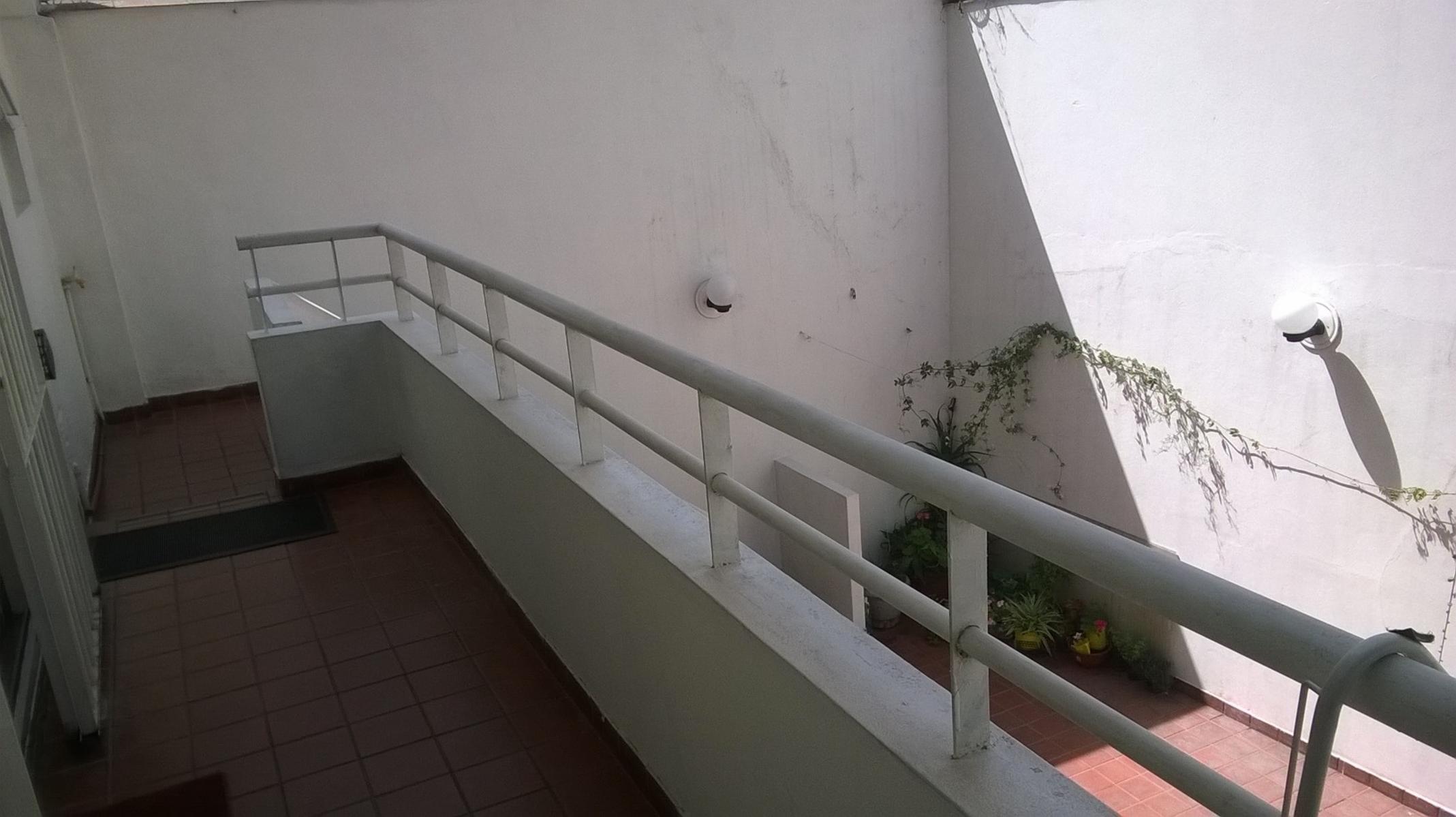 SEMIPISO 2 AMBIENTES CON INMENSO PATIO — foto 9