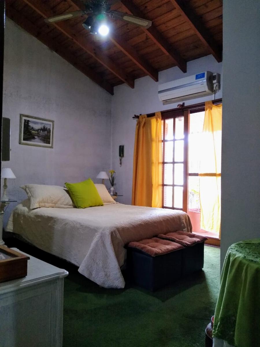 HERMOSA PROPIEDAD SOBRE LOTE PROPIO DE 4 AMBIENTES EN VILLA BALLESTER. LOS PROPIETARIOS ACEPTAN OFERTAS. OPORTUNIDAD — foto 8