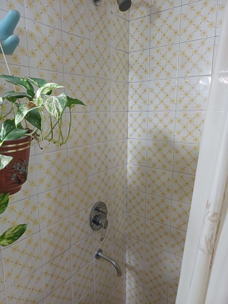Excelente casa con jardín y fondo libre - 7