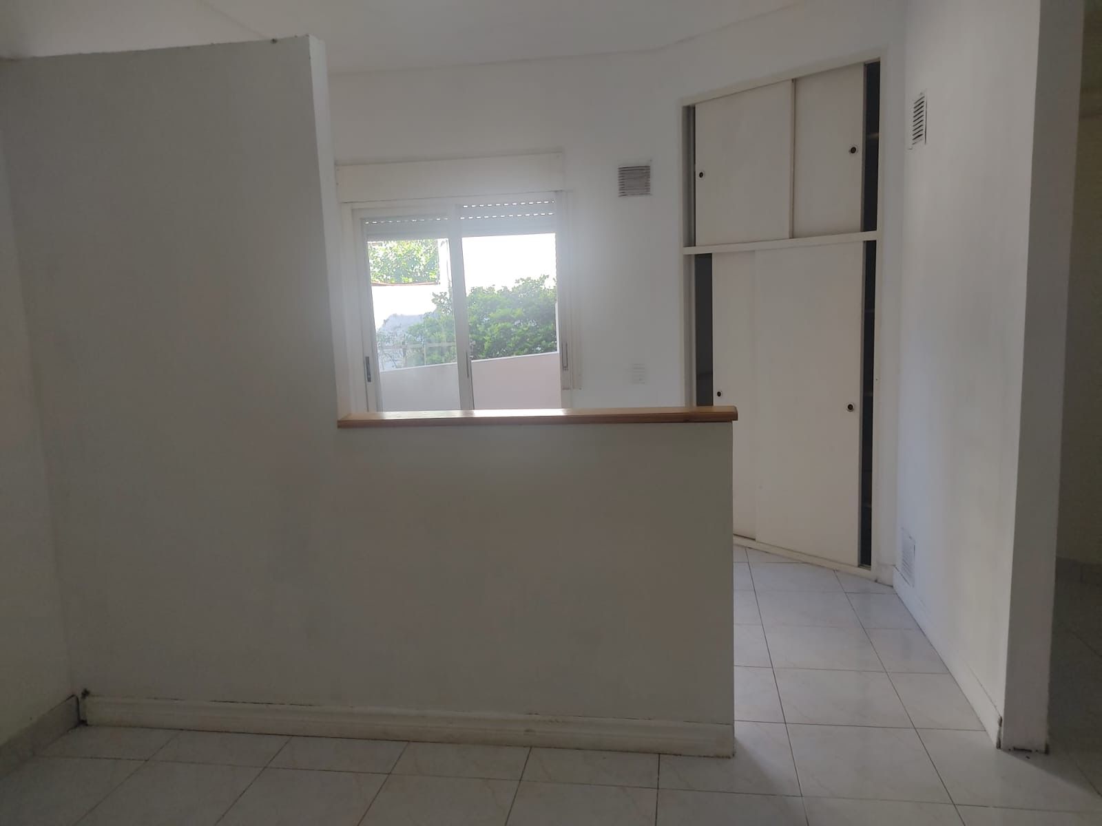 Muy lindo monoambiente en zona centro - 13