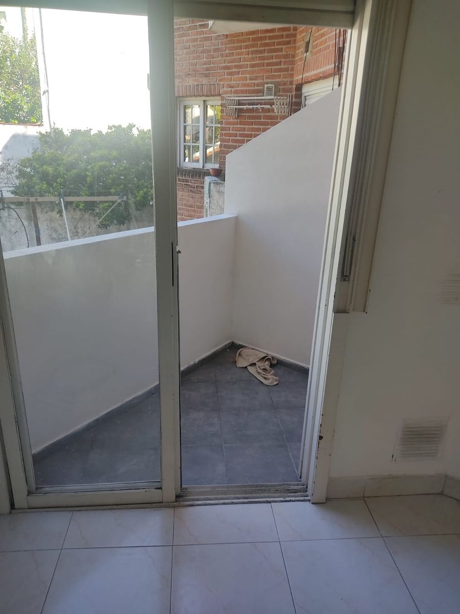 Muy lindo monoambiente en zona centro - 14