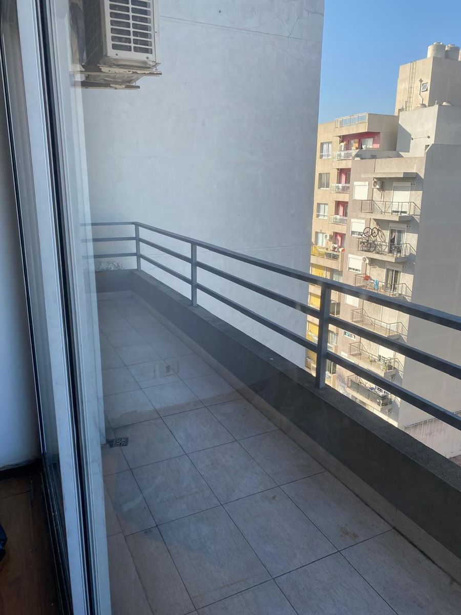 Departamento C/cochera descubierta - 9