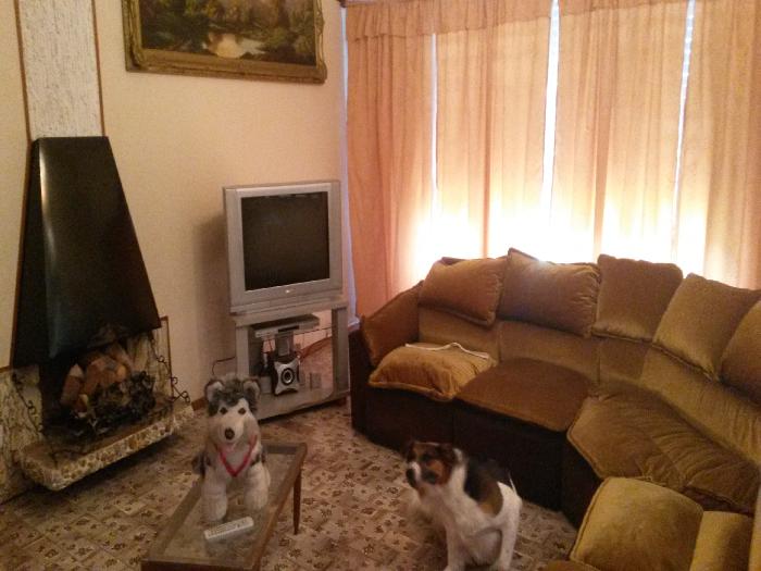 CASA EN MUY BUEN ESTADO EN TROPEZÓN, DE TRES AMBIENTES — foto 2