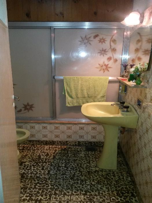 CASA EN MUY BUEN ESTADO EN TROPEZÓN, DE TRES AMBIENTES — foto 5