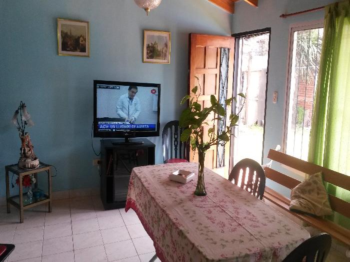 CASA EN MUY BUEN ESTADO EN TROPEZÓN, DE TRES AMBIENTES — foto 8