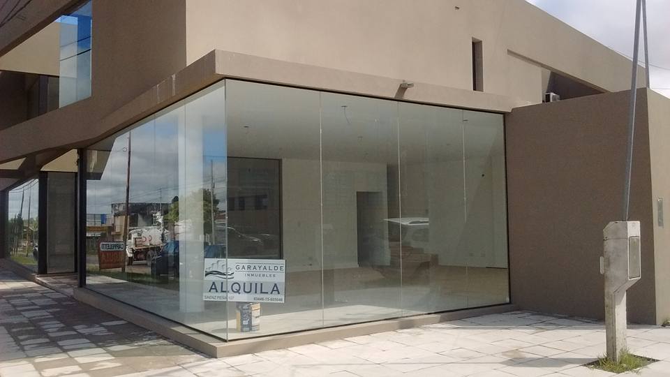 Se alquila local comercial - 5