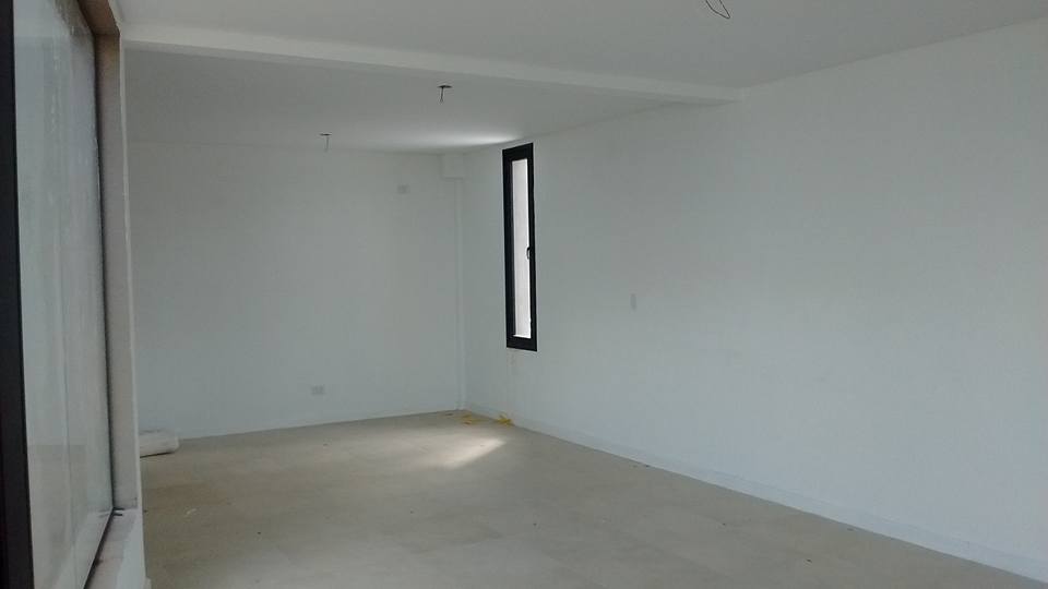 Se alquila local comercial - 6