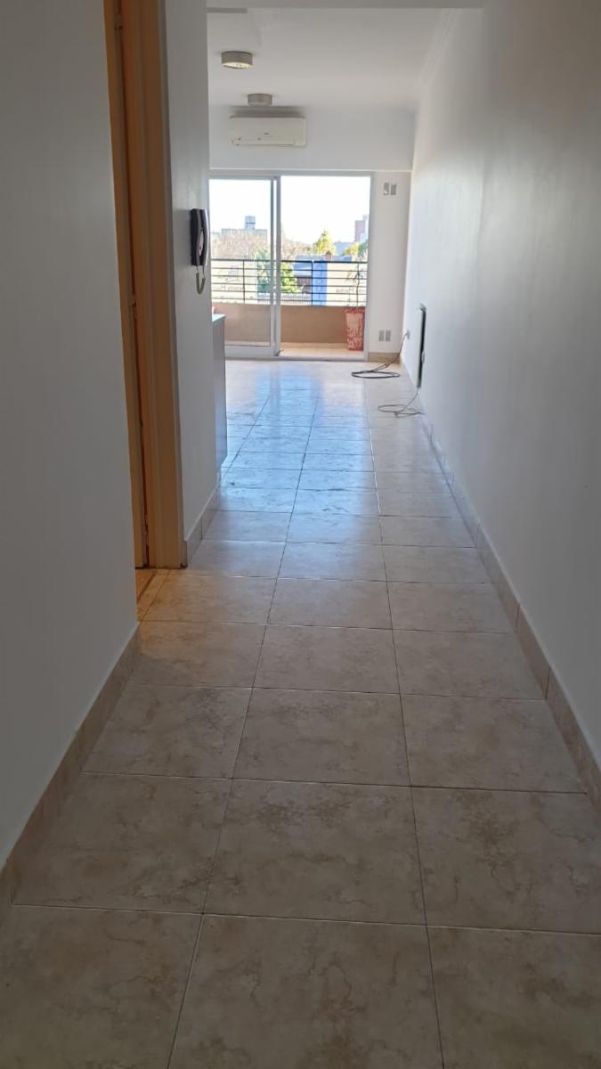 VENTA DE DEPARTAMENTO MONOAMBIENTE CON COCHERA - MONTE GRANDE CENTRO — foto 9