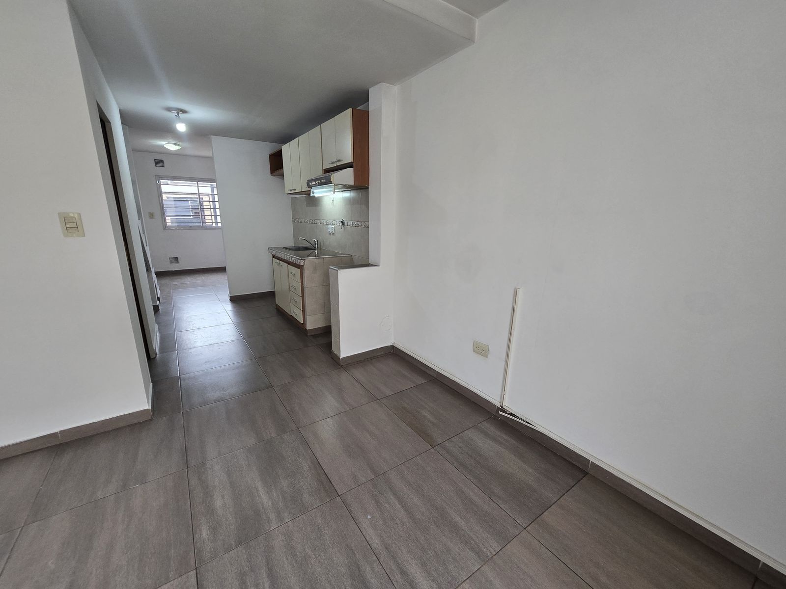 VENTA DE DUPLEX 3 AMBIENTES - SIN EXPENSAS - APTO A CRÉDITO - LUIS GUILLÓN — foto 7