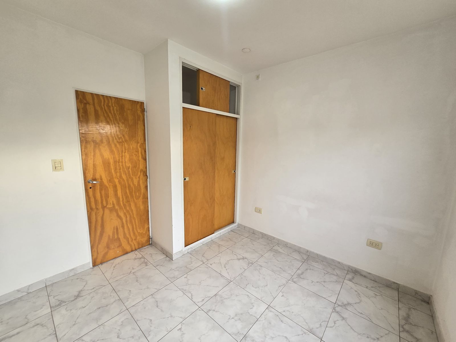 VENTA DE DUPLEX 3 AMBIENTES - SIN EXPENSAS - APTO A CRÉDITO - LUIS GUILLÓN — foto 15