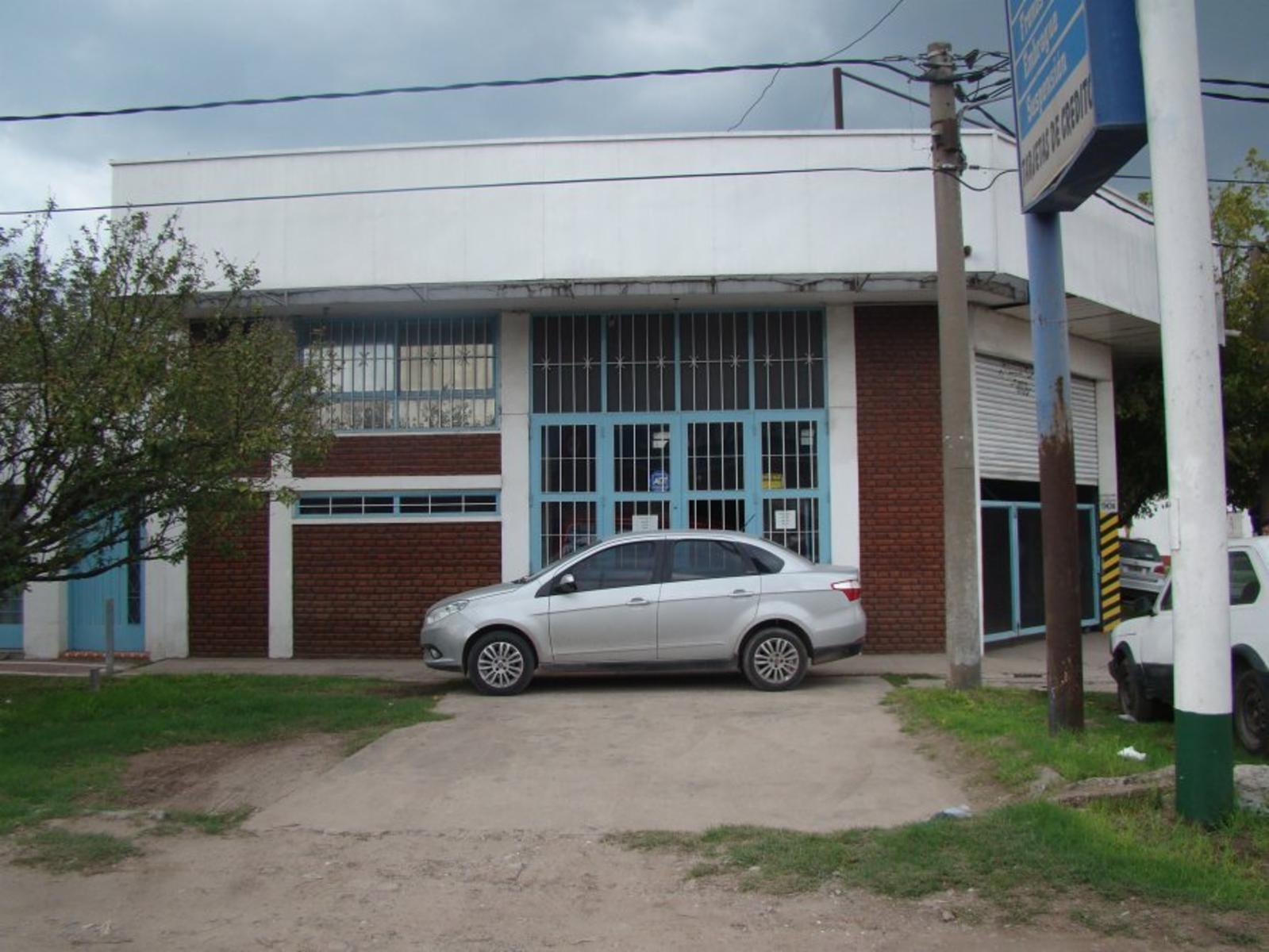 VENTA DE GALPON SOBRE CAMINO DE CINTURA (EX RUTA 4) ESQUINA GARZON - TODO DESTINO - 2
