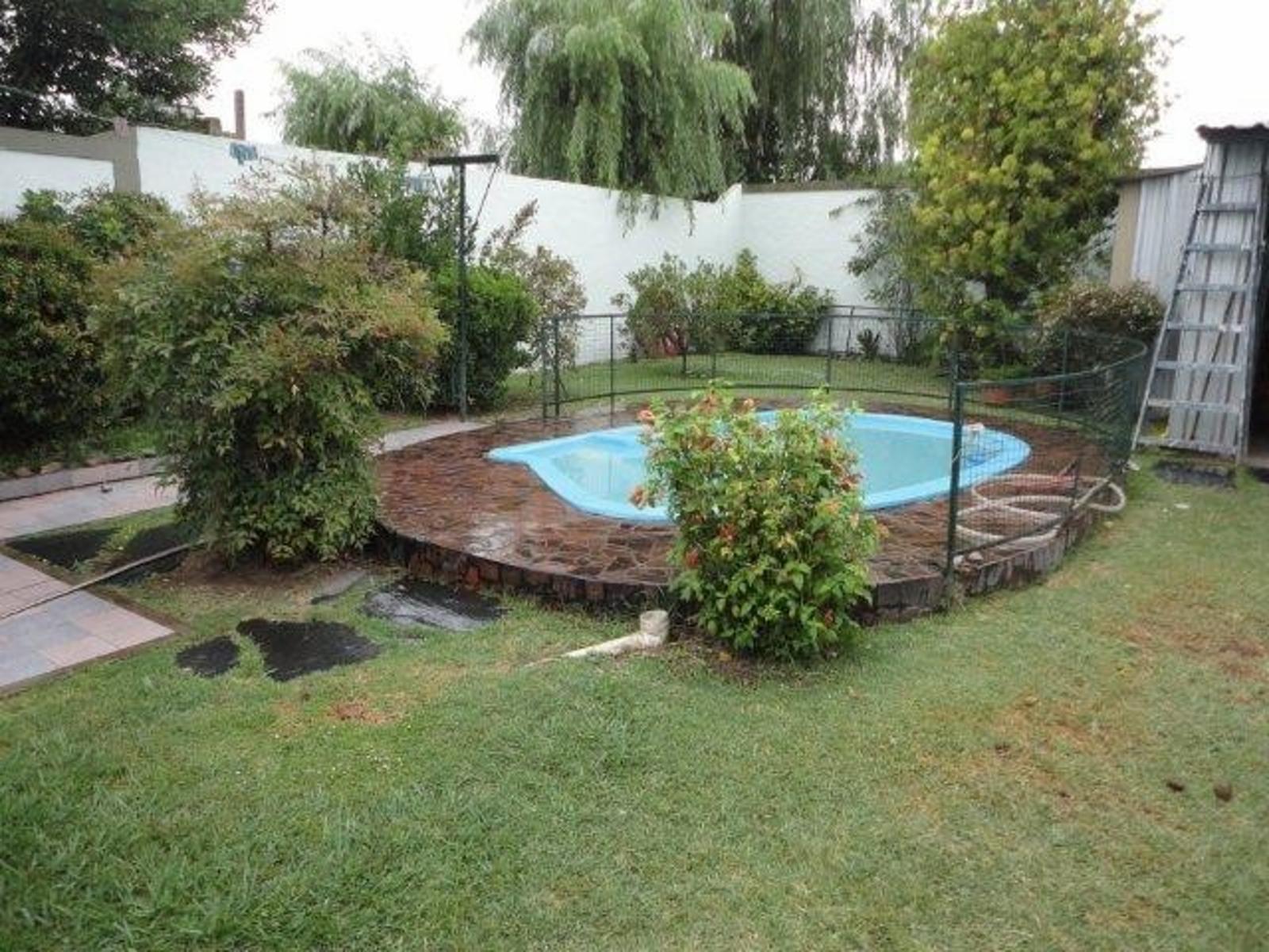VENTA Y ALQUILER DE CHALET 5 AMBIENTES - AMPLIO LOTE - QUINCHO Y PILETA RIÑÓN - COCHERA PASANTE — foto 12