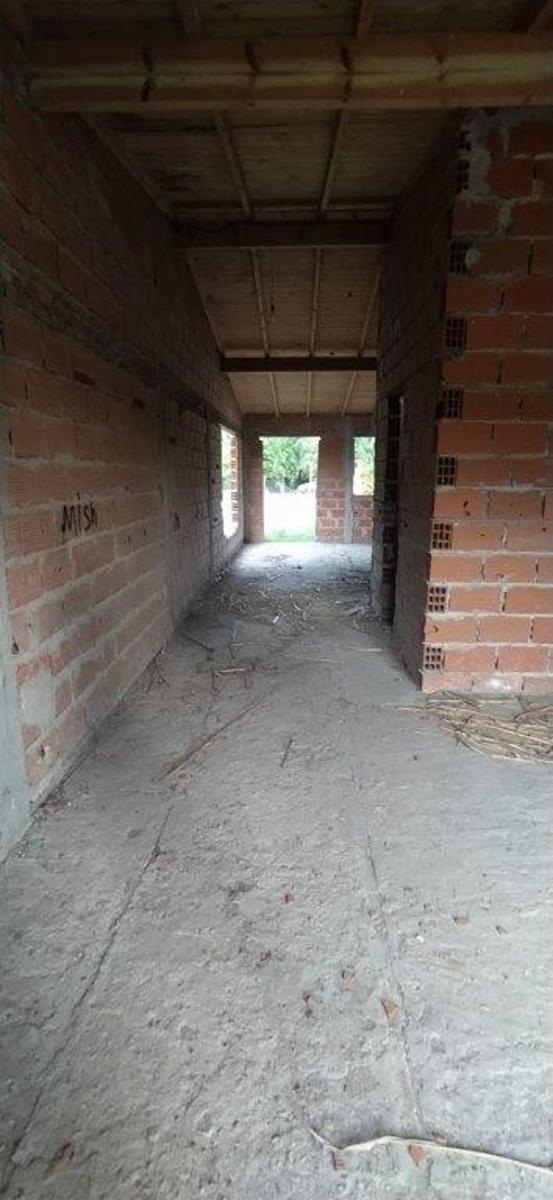 VENTA DE LOTE DE 765 M² (17 X 43) CON MEJORAS (CONSTRUCCIÓN DE 5 MTS X 12 MTS APROX) - CON ESCRITURA — foto 5
