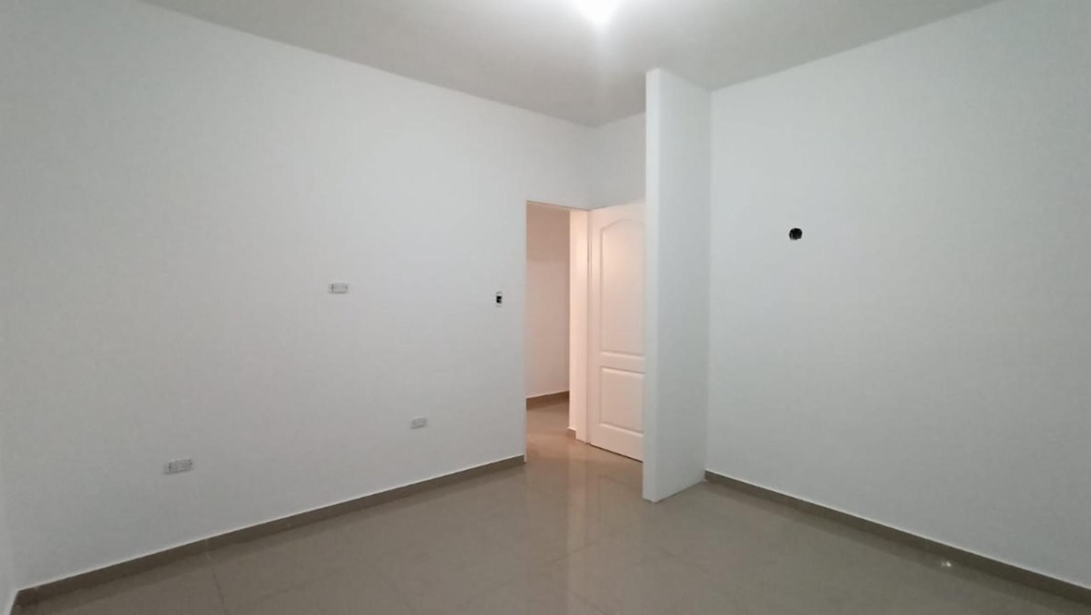 VENTA DE DEPARTAMENTO 3 AMBIENTES TIPO PH - DETALLES DE CATEGORIA - FONDO LIBRE- PLANTA BAJA - LOMAS DE ZAMORA — foto 4