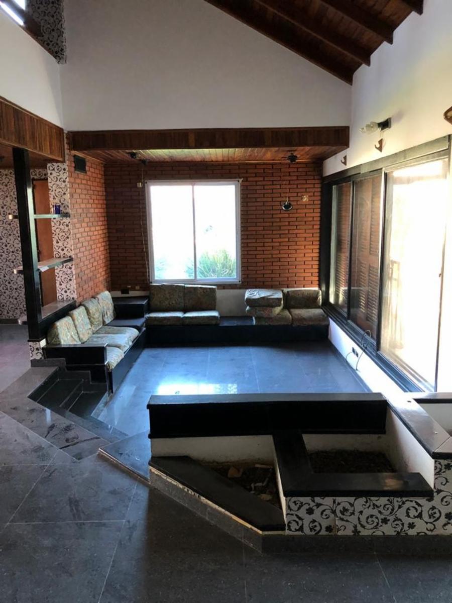 VENTA DE AMPLIO CHALET 5 AMBIENTES EN COUNTRY EL VENADO I - CANNING - LOTE DE 450 M² - 26