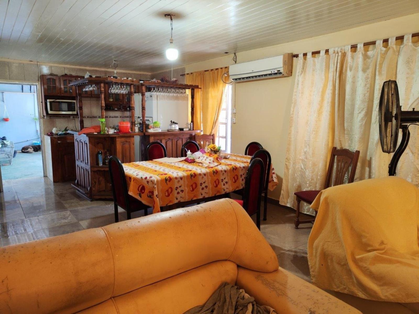 VENTA DE CASA 3 AMBIENTES - MÁS 2 DEPARTAMENTOS MONO AMBIENTE Y UN GALPÓN - MONTE GRANDE — foto 3
