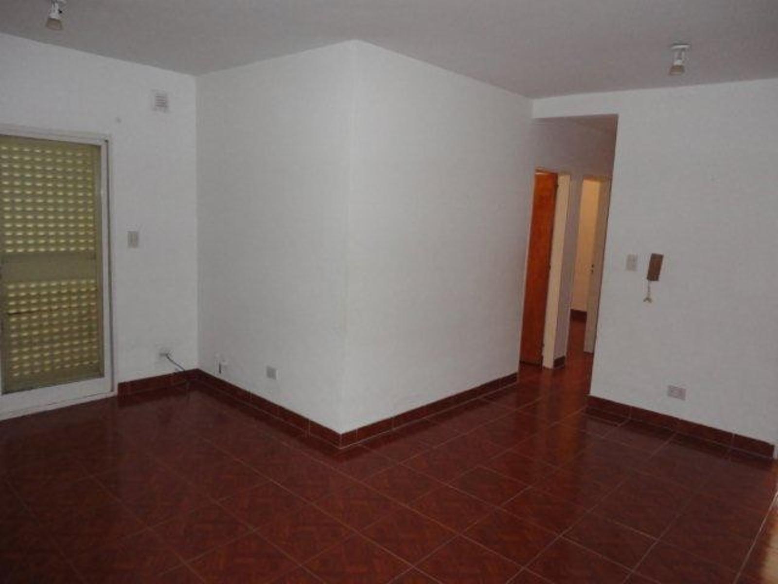 VENTA DE DEPARTAMENTO 3 AMBIENTES EN BARRIO COCA COLA - AUTÓNOMOS 2 - MONTE GRANDE — foto 3