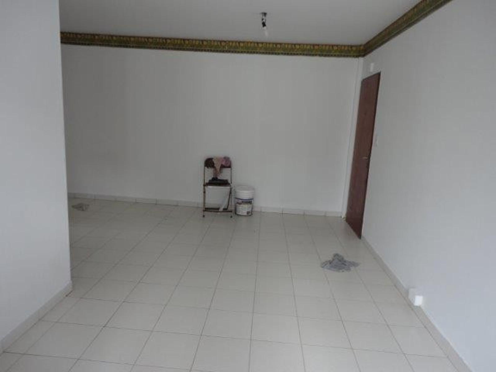 VENTA DE DEPARTAMENTO 3 AMBIENTES EN BARRIO COCA COLA - MONTE GRANDE - TORRES BLANCAS — foto 2