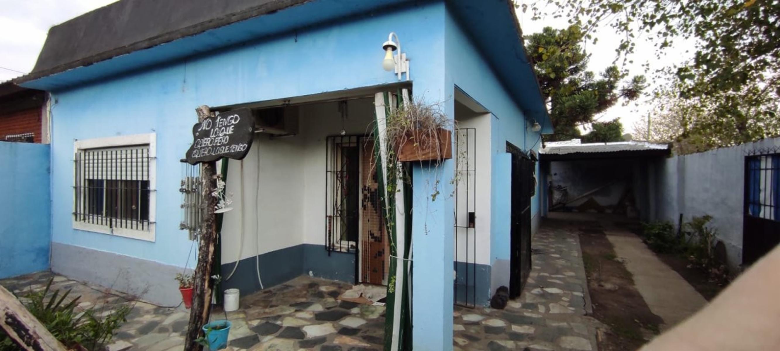 VENTA DE CASA 3 AMBIENTES EN MONTE GRANDE - CON COCHERA — foto 2