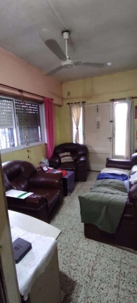 VENTA DE CASA 3 AMBIENTES EN MONTE GRANDE - CON COCHERA — foto 6