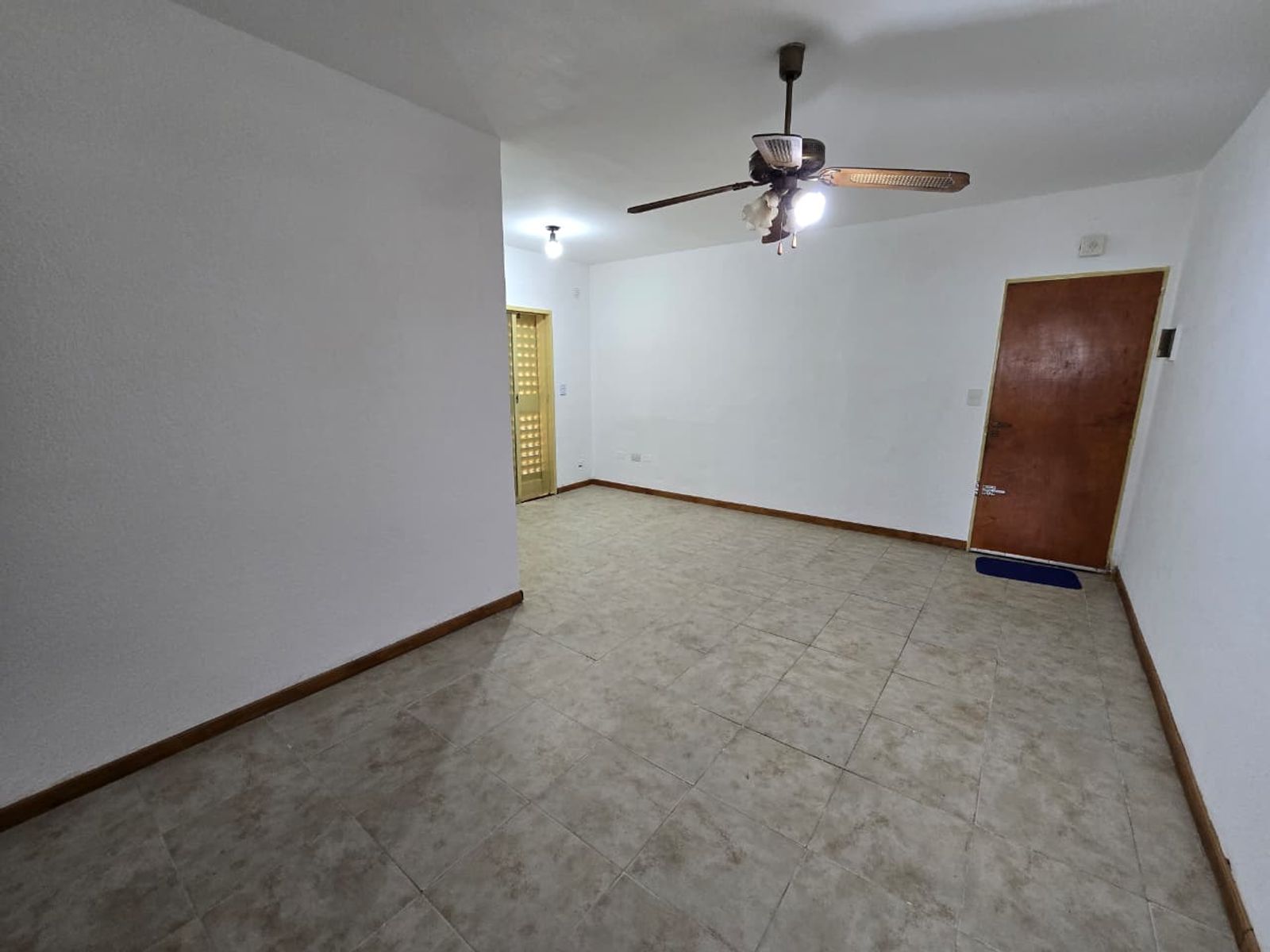 ALQUILER DE DEPARTAMENTO 3 AMBIENTES EN EL SEGUNDO PISO DEL EDIFICIO 5 DEL COMPLEJO VITUN 3 DEL BARRIO COCA COLA - MONTE GRANDE - 26