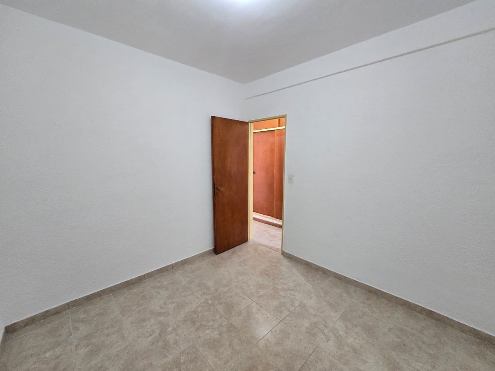 ALQUILER DE DEPARTAMENTO 3 AMBIENTES EN EL SEGUNDO PISO DEL EDIFICIO 5 DEL COMPLEJO VITUN 3 DEL BARRIO COCA COLA - MONTE GRANDE - 33