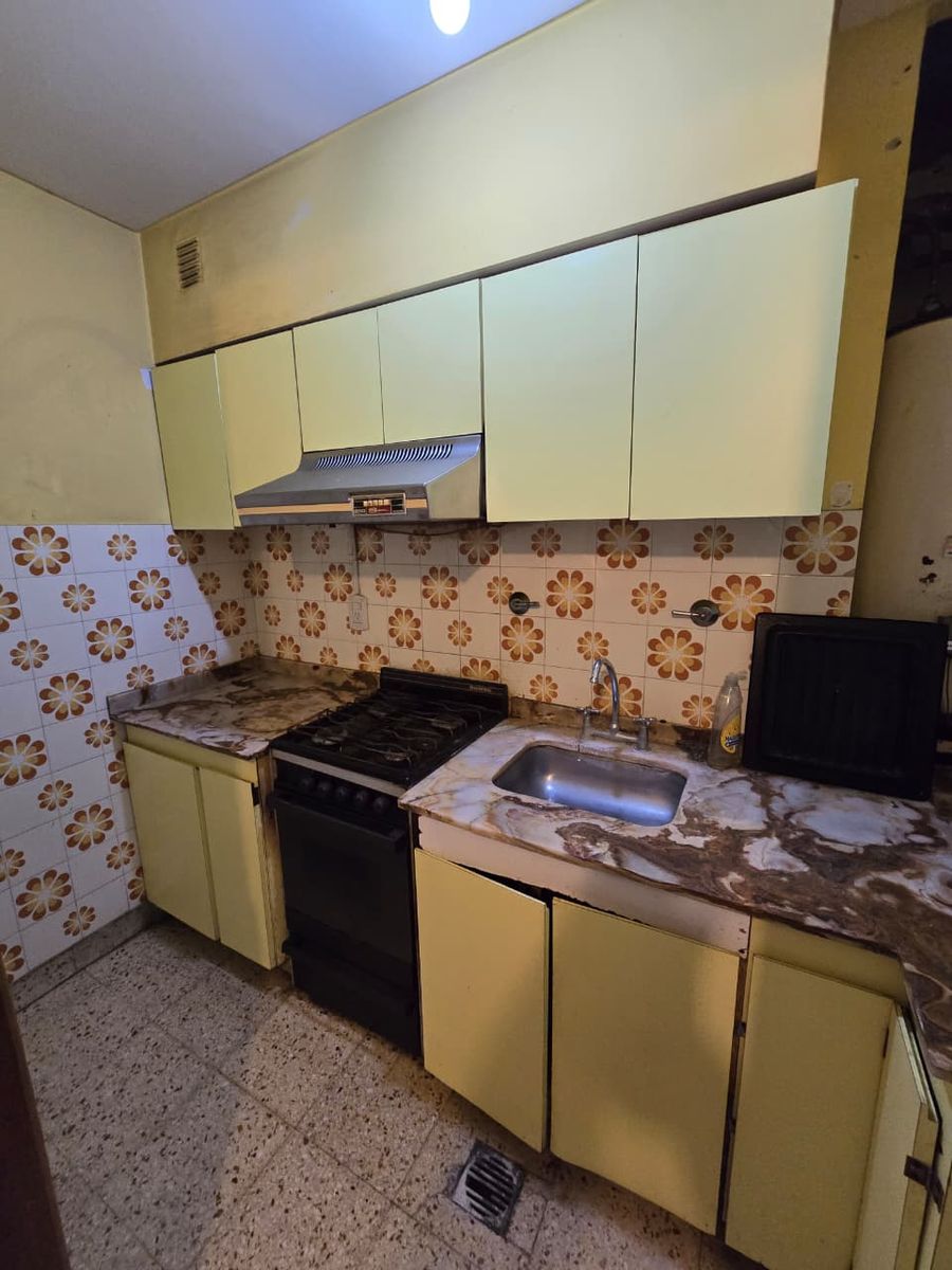 ALQUILER DE DEPARTAMENTO 3 AMBIENTES CON COCHERA - SOBRE AV. ALEM - MONTE GRANDE - 15