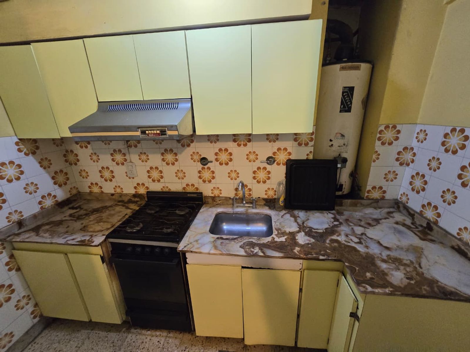 ALQUILER DE DEPARTAMENTO 3 AMBIENTES CON COCHERA - SOBRE AV. ALEM - MONTE GRANDE - 16