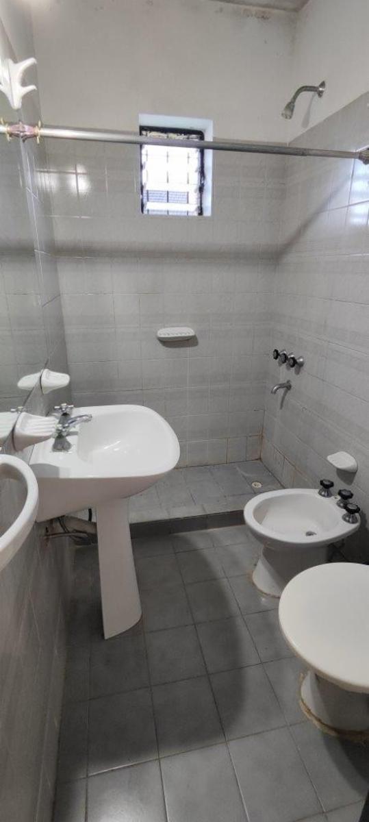 OPORTUNIDAD VENTA DE 2 DEPARTAMENTOS JUNTOS EN BARRIO COCA COLA - 6 AMBIENTES - 2 BAÑOS - MONTE GRANDE — foto 7