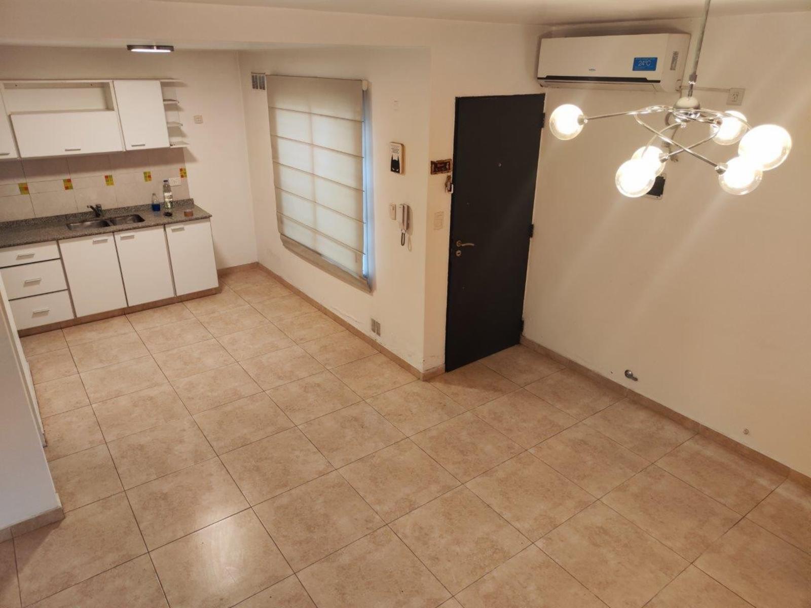 VENTA DE EXCELENTE DEPARTAMENTO DUPLEX 3 AMBIENTES EN LUISGUILLÓNCONCOCHERA - EN COMPLEJO - 80 M² — foto 5
