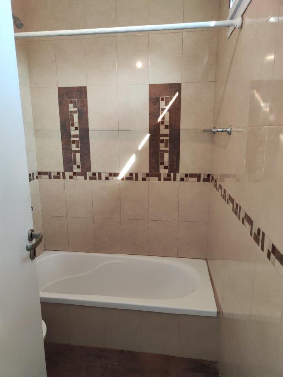VENTA DE EXCELENTE DEPARTAMENTO DUPLEX 3 AMBIENTES EN LUISGUILLÓNCONCOCHERA - EN COMPLEJO - 80 M² — foto 11