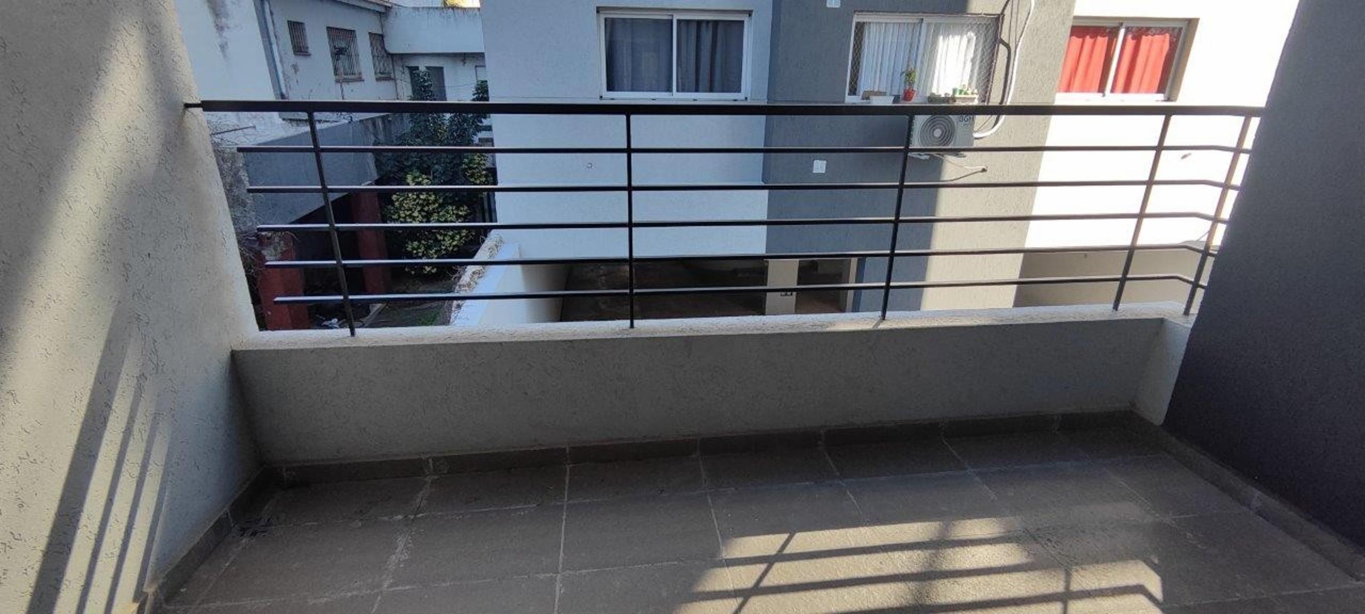 VENTA DE DEPARTAMENTO 2 AMBIENTES EN PLENO CENTRO DE MONTE GRANDE - CON COCHERA — foto 8