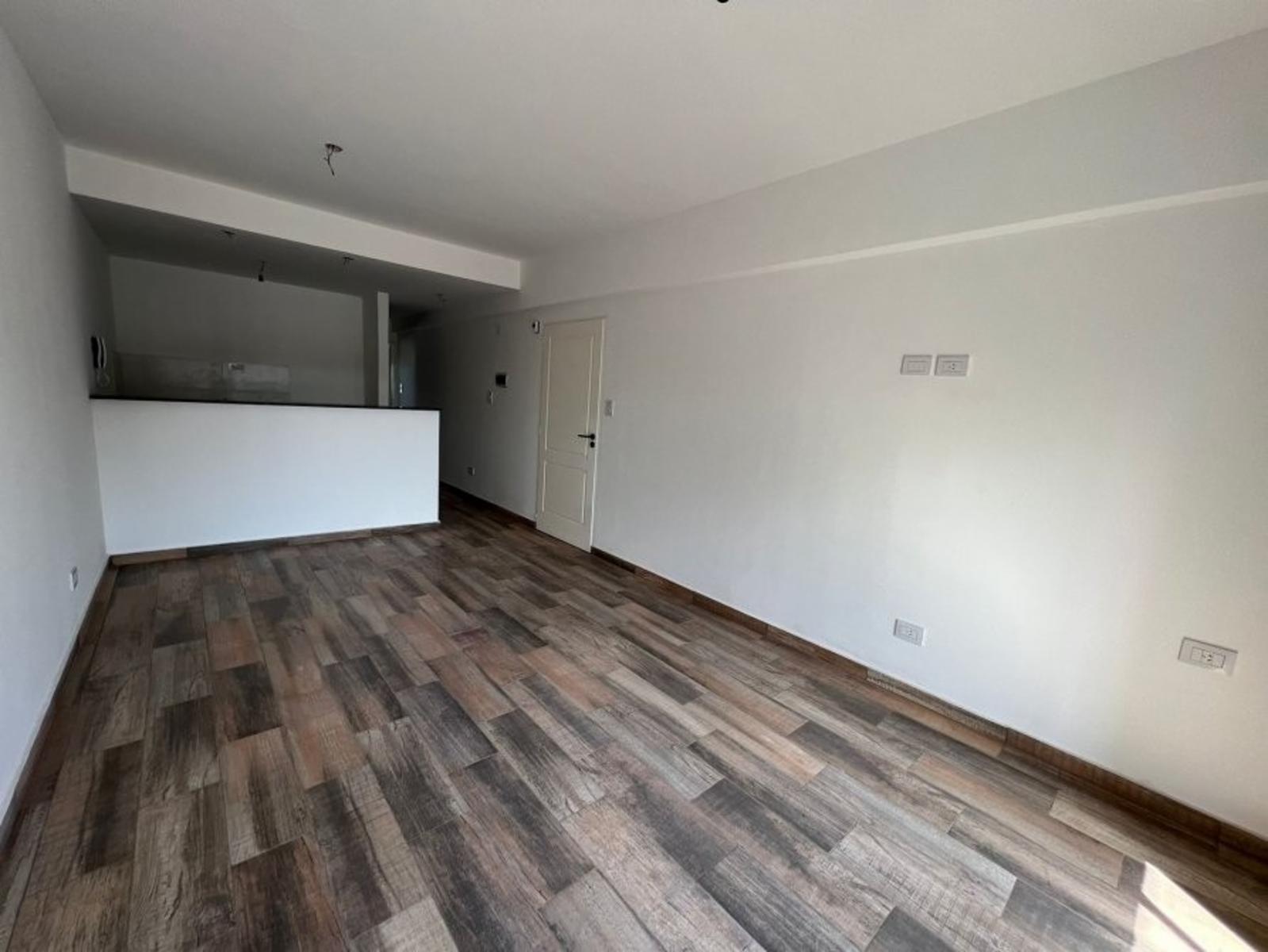 VENTA DE DEPARTAMENTO 2 AMBIENTES EN PLENO CENTRO DE MONTE GRANDE - CON COCHERA — foto 13