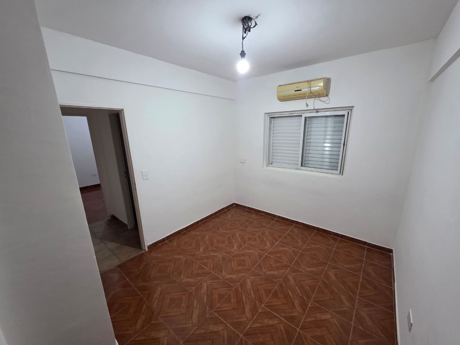 VENTA DE DEPARTAMENTO 3 AMBIENTES EN BARRIO COCA COLA - MONTE GRANDE - 3