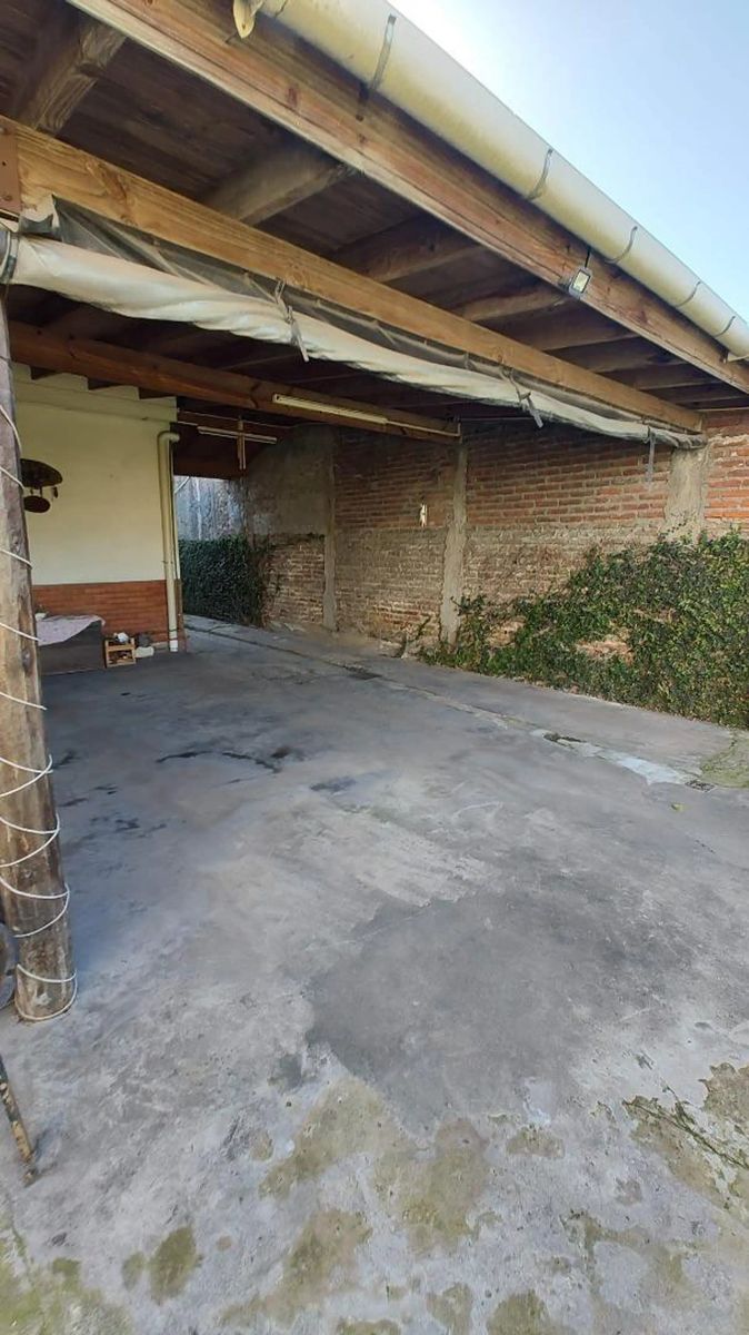 VENTA DE CASA 3 AMBIENTES SOBRE LOTE DE 350 M² - A METROS DE CAMINODECINTURA - LUIS GUILLÓN — foto 6