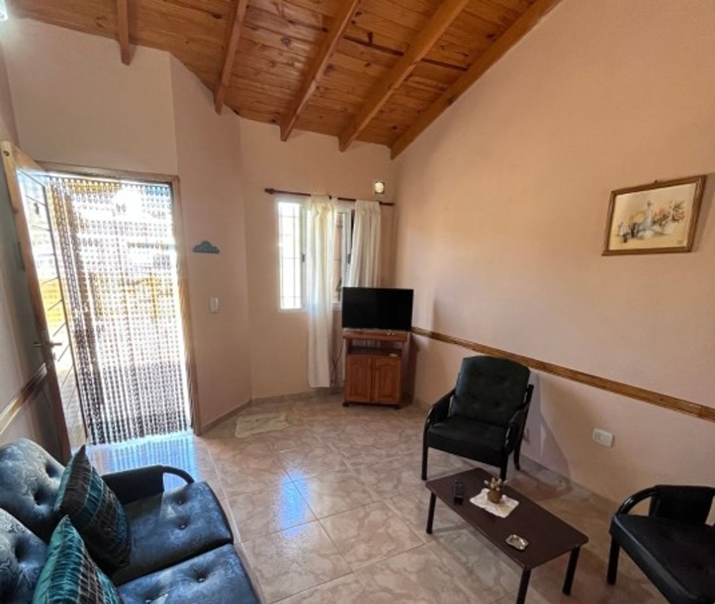 VENTA DE CHALET 3 AMBIENTES CON COCHERA EN MAR DEL TUYU - 6 CUADRAS DEL MAR - 4 DE LA PEATONAL — foto 6