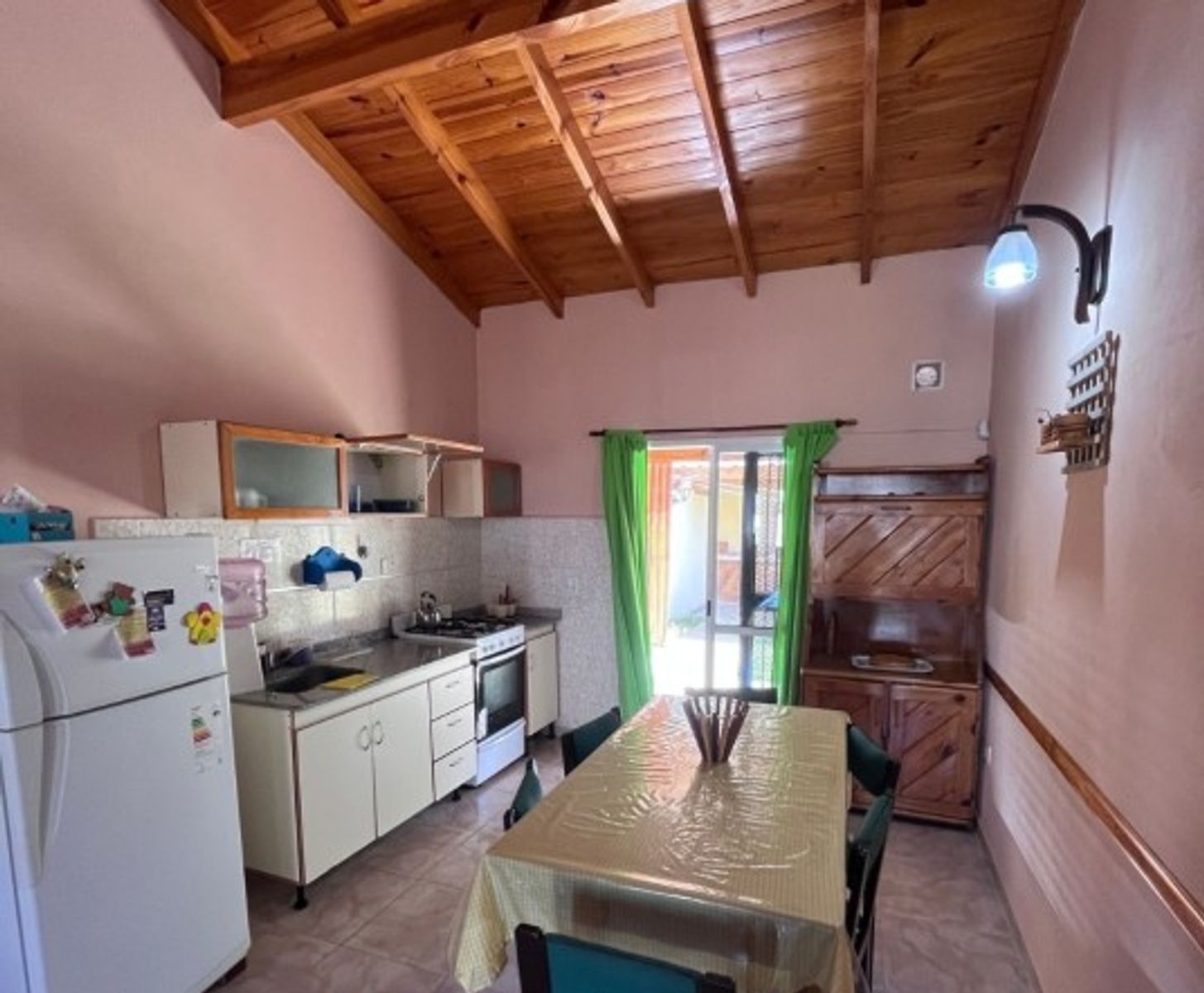 VENTA DE CHALET 3 AMBIENTES CON COCHERA EN MAR DEL TUYU - 6 CUADRAS DEL MAR - 4 DE LA PEATONAL — foto 7