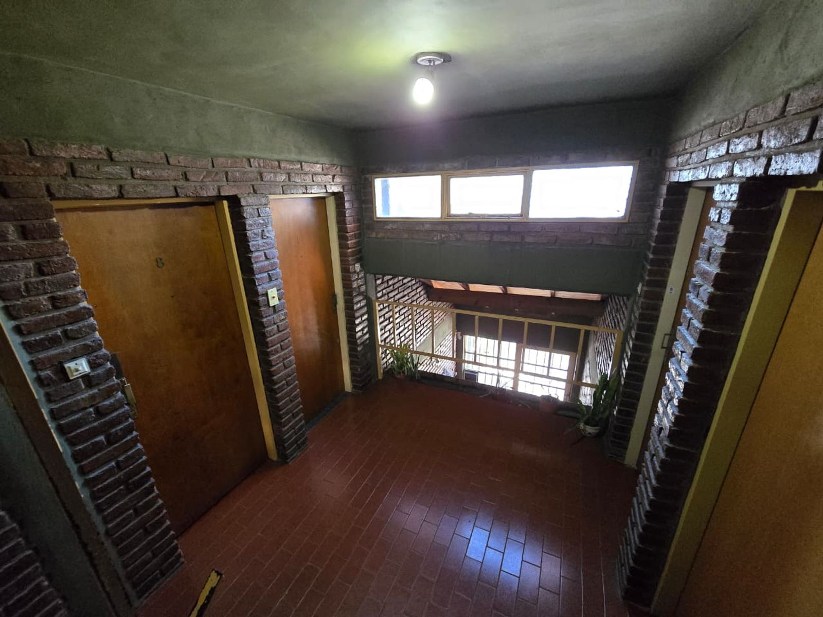 ALQUILER DE EXCELENTE DEPARTAMENTO 3 AMBIENTES SOBRE AVENIDA - BARRIO COCA COLA - MONTE GRANDE - 27