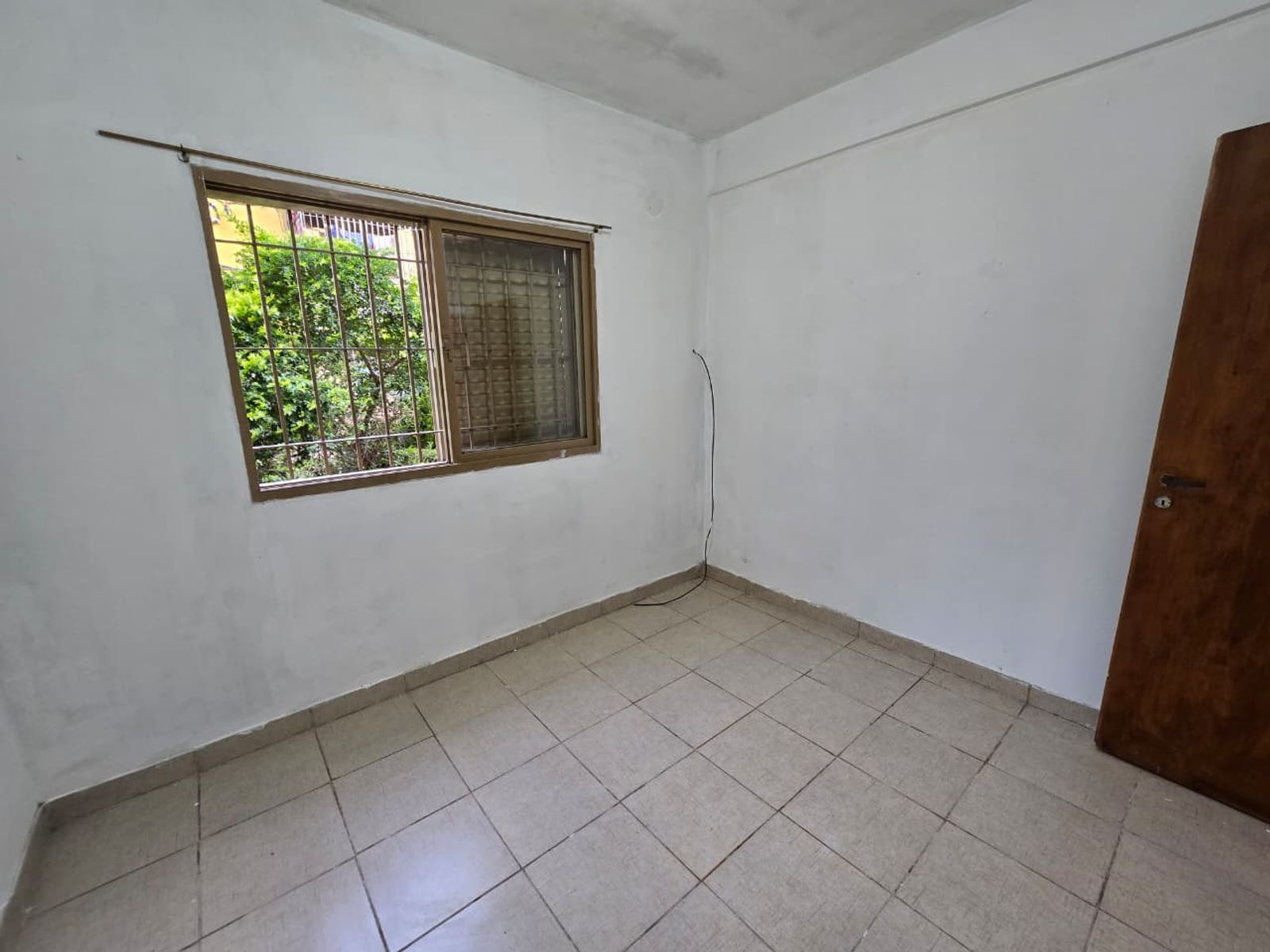 ALQUILER DE DEPARTAMENTO 3 AMBIENTES EN PLANTA BAJA - BARRIO COCA COLA — foto 9