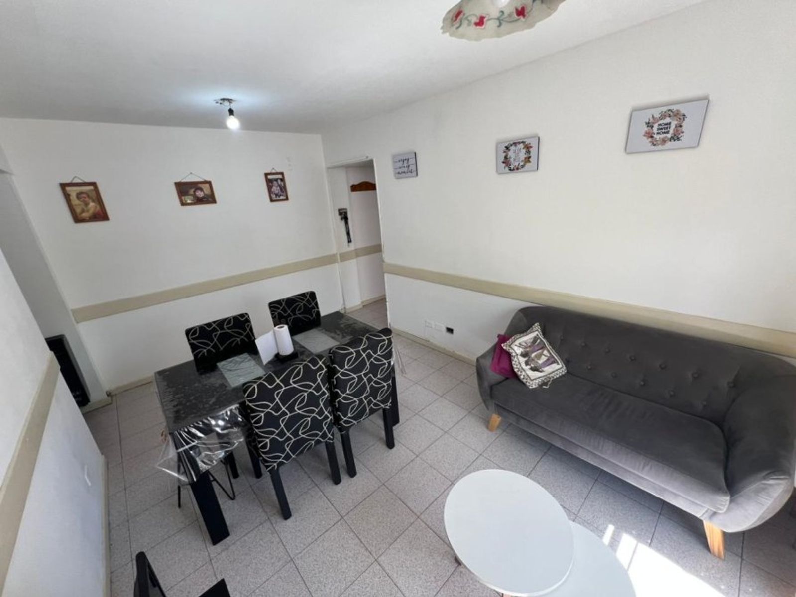 VENTA DE DEPARTAMENTO 3 AMBIENTES EN MONTE GRANDE - CON COCHERA - APTO A CREDITO HIPOTECARIO - 2