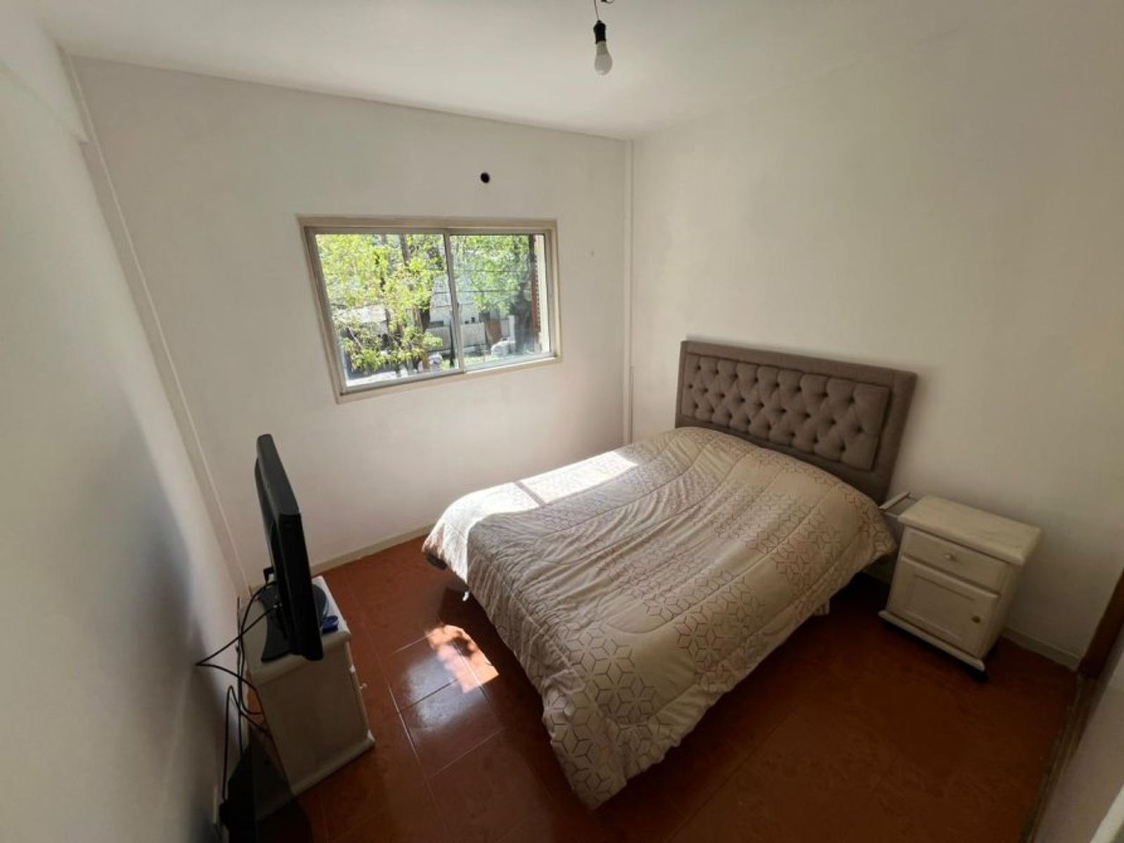 VENTA DE DEPARTAMENTO 3 AMBIENTES EN MONTE GRANDE - CON COCHERA - APTO A CREDITO HIPOTECARIO - 7