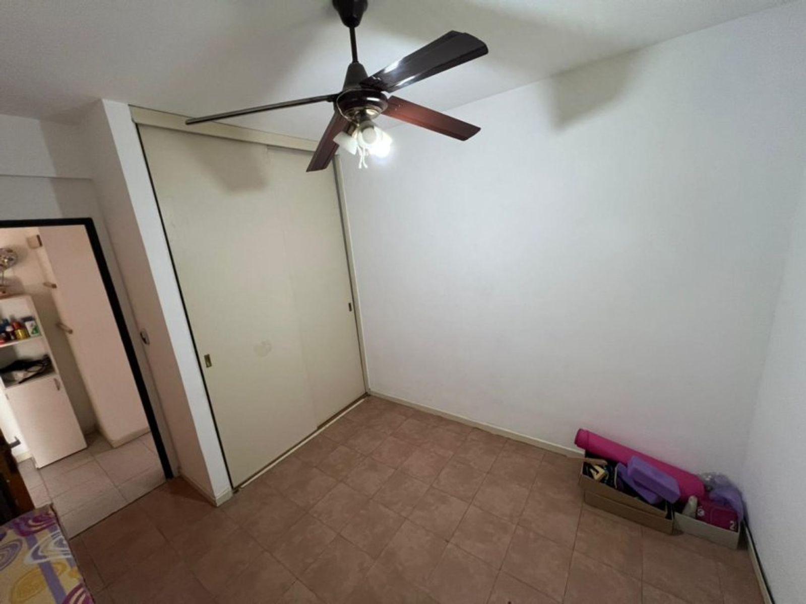 VENTA DE DEPARTAMENTO 3 AMBIENTES EN MONTE GRANDE - CON COCHERA - APTO A CREDITO HIPOTECARIO - 9