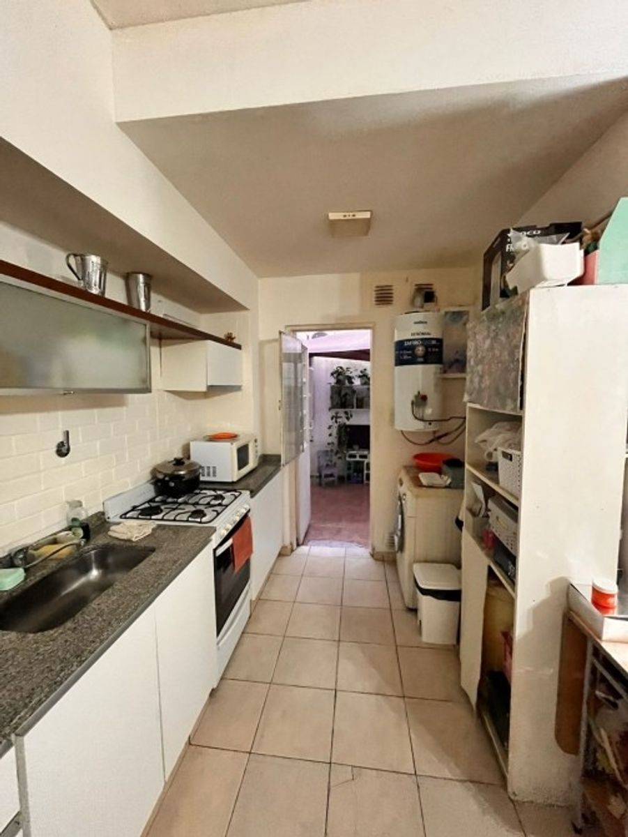 VENTA DE EXCELENTE DEPARTAMENTO EN CENTRO DE LOMAS DE ZAMORA - APTO CREDITO HIPOTECARIO — foto 6