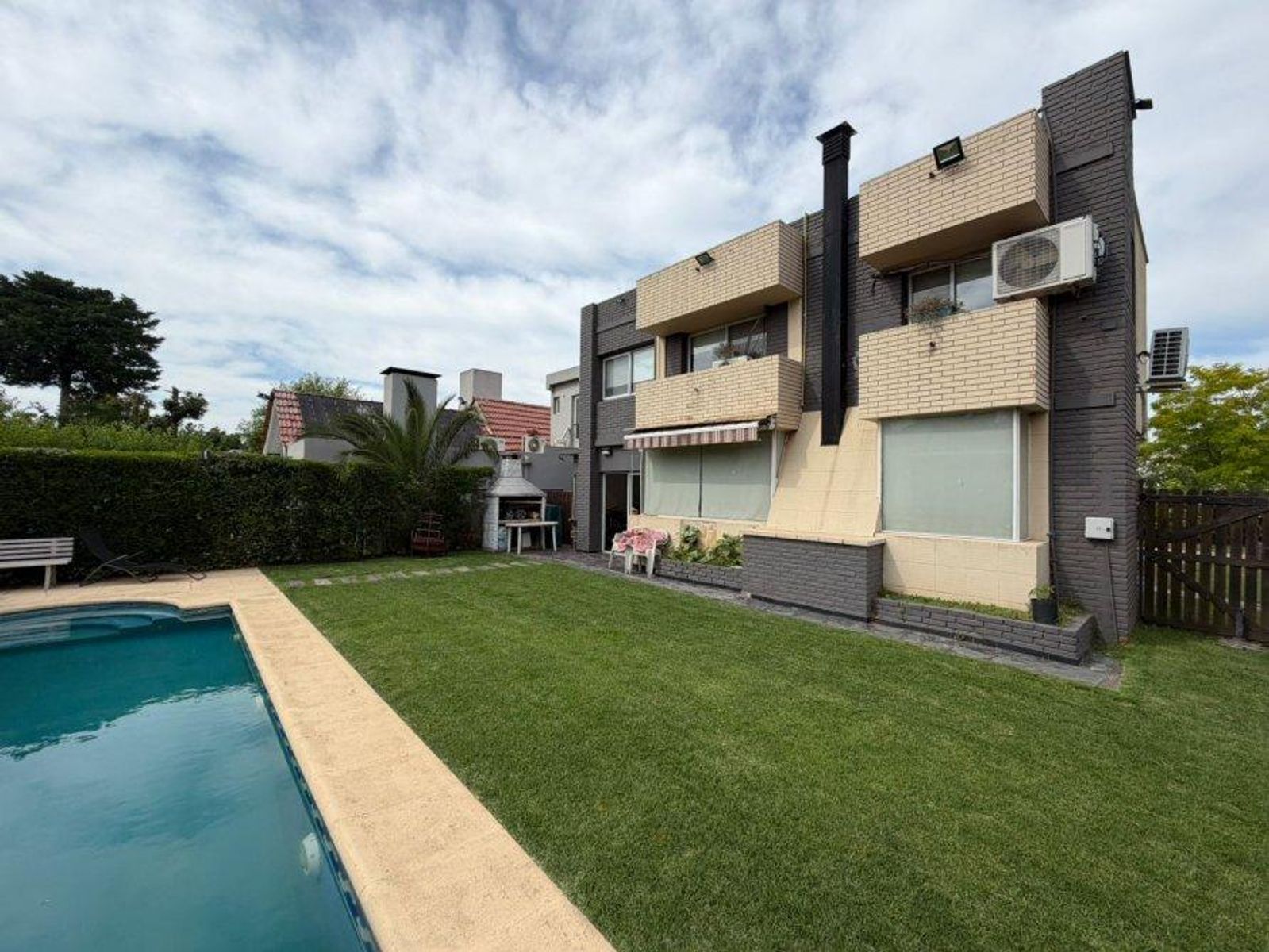 VENTA DE HERMOSA CASA 4 AMBIENTES EN COUNTRY EL VENADO DE CANNING - APTA CRÉDITO Y POSIBILIDAD DE FINANCIACIÓN DIRECTA - 11