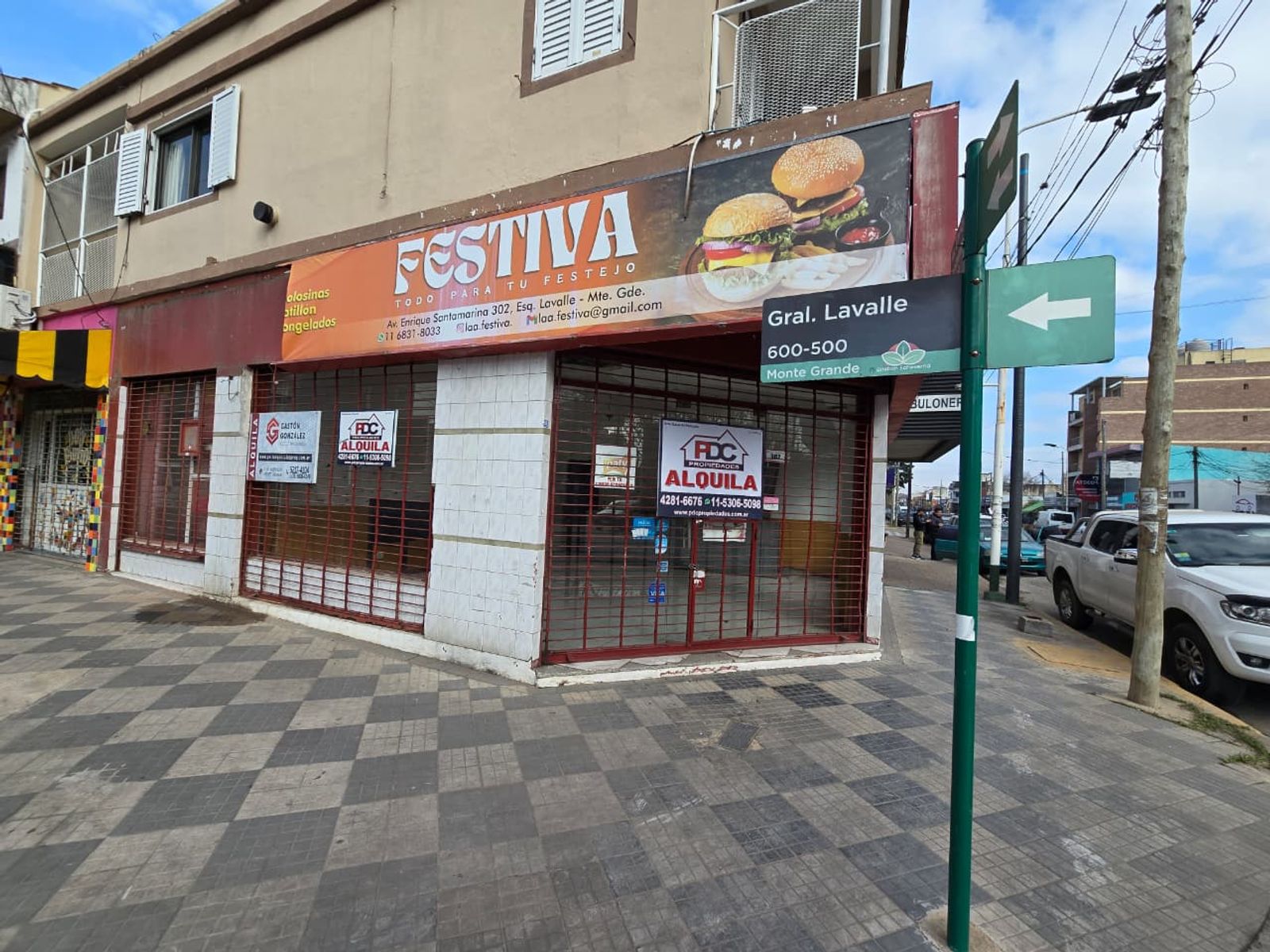ALQUILER DE LOCAL EN ESQUINA SOBRE SANTAMARINA EN MONTE GRANDE - 42 M² - 2