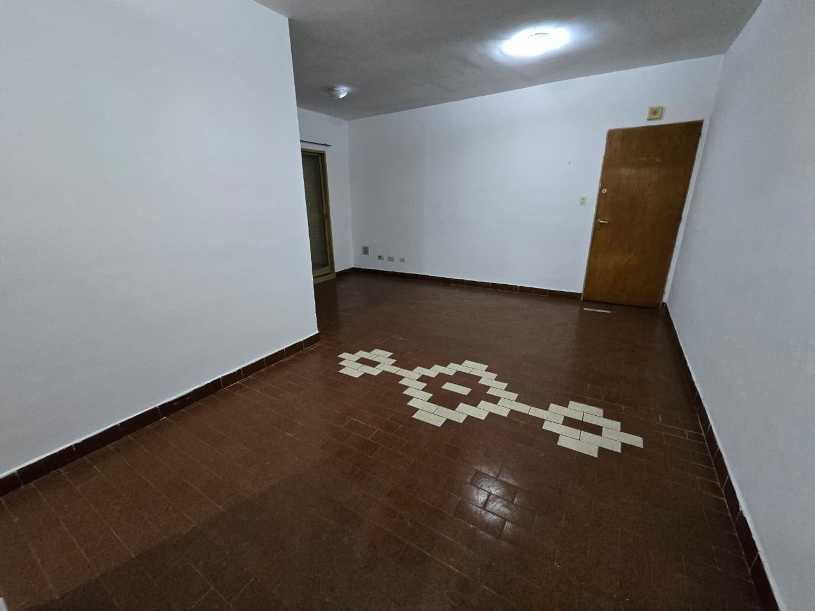 ALQUILER DE DEPARTAMENTO 3 AMBIENTES EN BARRIO COCA COLA - MONTE GRANDE - PRIMER PISO - 2