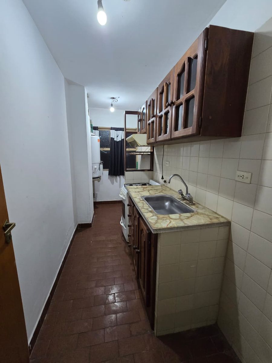 ALQUILER DE DEPARTAMENTO 3 AMBIENTES EN BARRIO COCA COLA - MONTE GRANDE - PRIMER PISO - 9