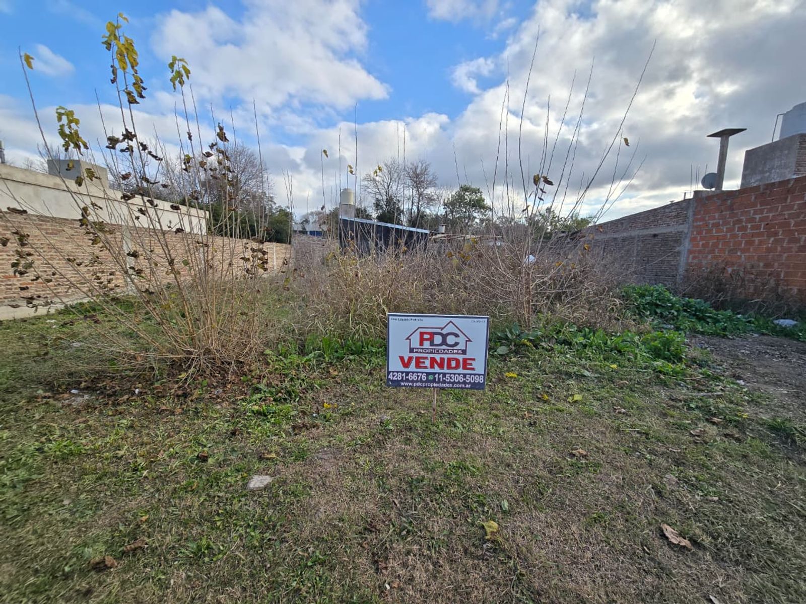 VENTA DE LOTE DE 355 M² - MONTE GRANDE - 1