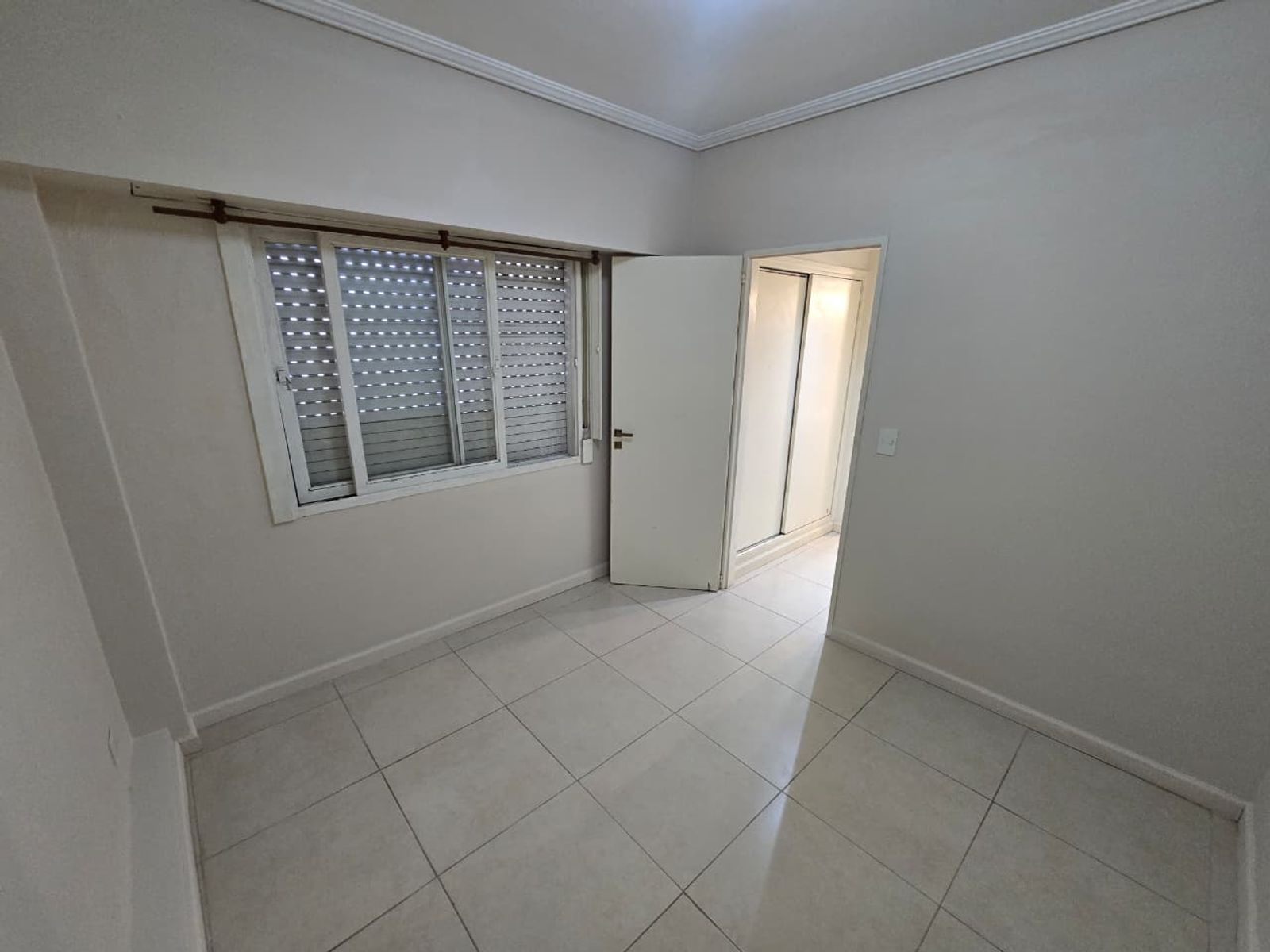 VENTA DE DEPARTAMENTO 2 AMBIENTES CON COCHERA - APTO CRÉDITO HIPOTECARIO - 6