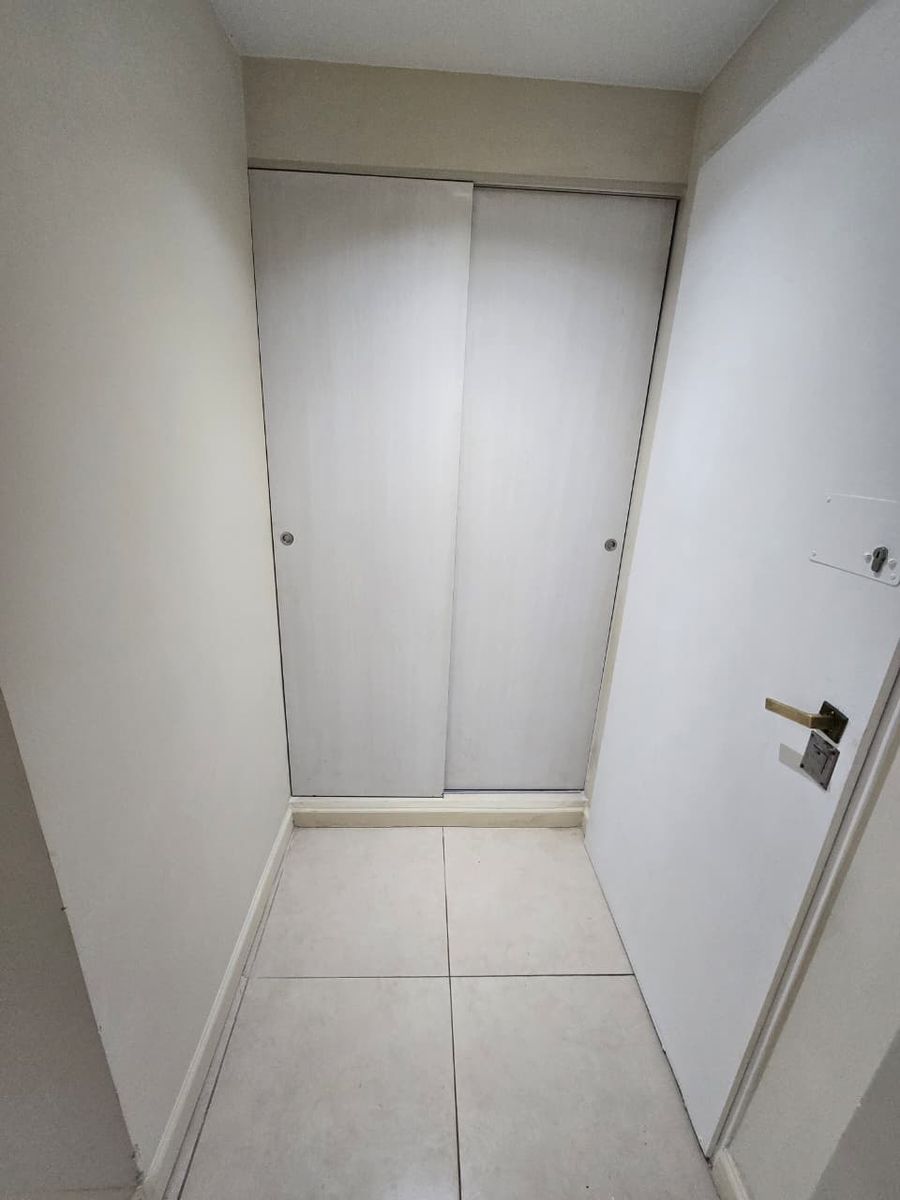 VENTA DE DEPARTAMENTO 2 AMBIENTES CON COCHERA - APTO CRÉDITO HIPOTECARIO - 13